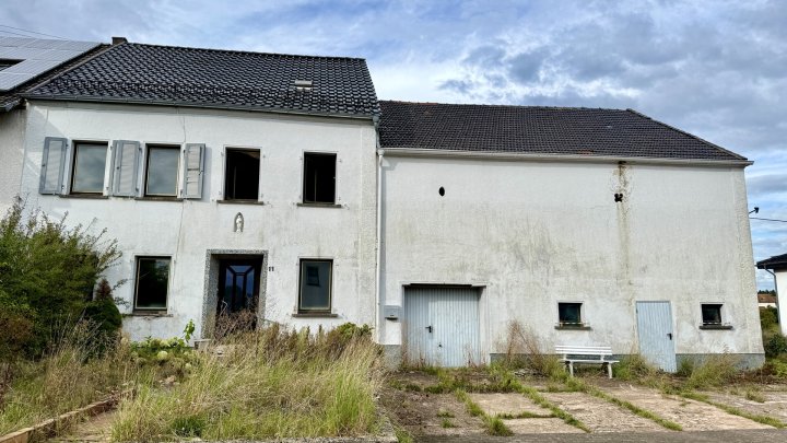 Großzügiges Grundstück mit Abrisshaus in Losheim am See - Niederlosheim zu verkaufen