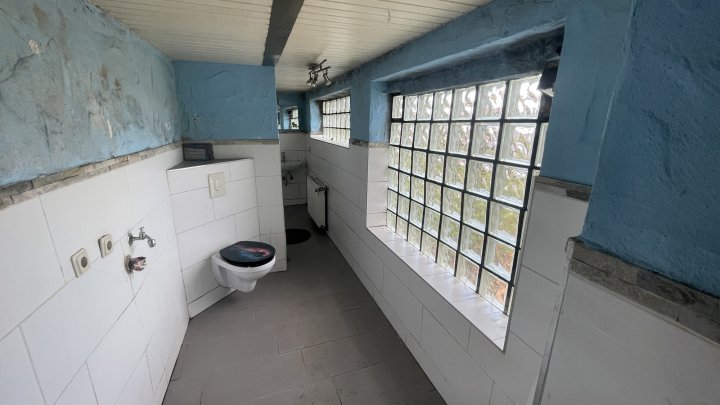 Handwerker aufgepasst ! Einfamilienhaus mit Potenzial in VK Wehrden