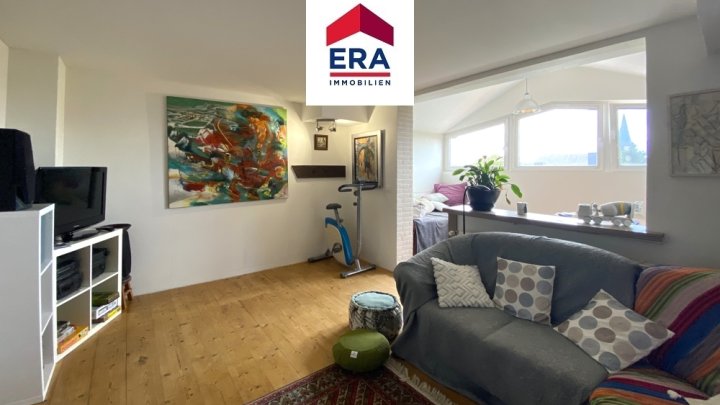 PROVISIONSFREI-VILLA MIT POOL IN RUHIGER LAGE, IN KERBACH/FR, NÄHE SAARBRÜCKEN