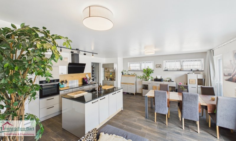 5 MIN. VON REMICH/SCHENGEN: NEUE, HELLE WOHNUNG IN TOP LAGE!