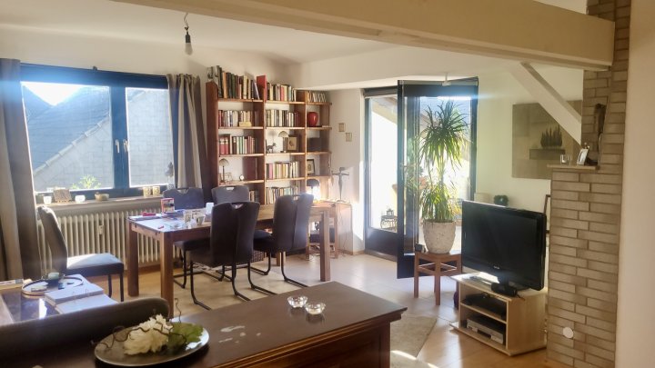 Großzügige 3ZKB-Eigentumswohnung mit schöner Loggia in ruhiger Lage von Wallerfangen-OT zu verkaufen