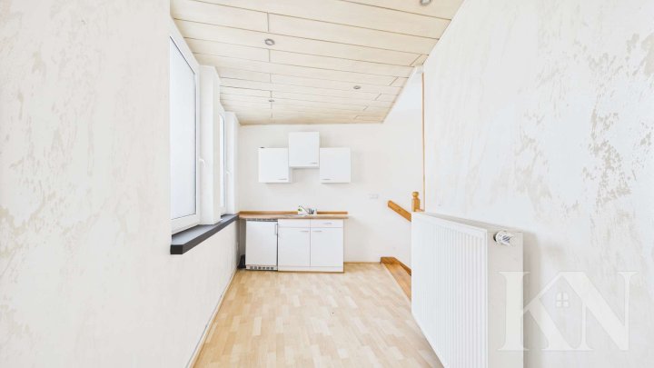 Ihre Bühne für das Weihnachtsgeschäft – kurzfristig mieten, sofort starten!