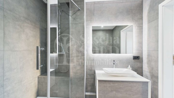 Moderne, bezugsfertige 2-Zimmer-Wohnung mit Küche, Bad und 2 Stellplätzen in Kirkel-Neuhäusel