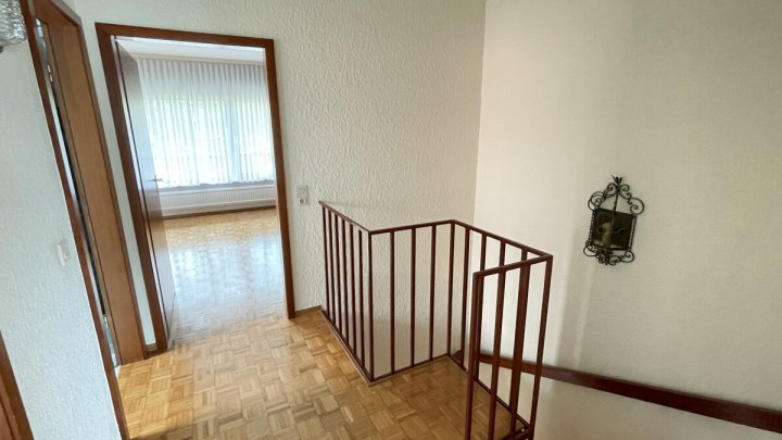 Gepflegtes Einfamilienhaus in ruhiger Wohnlage mit großzügigem Garten