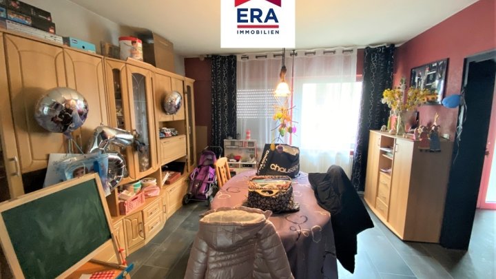 FREISTEHENDES EINFAMILIENHAUS, RUHIGE LAGE, CREUTZWALD/FR NÄHE SAARLOUIS