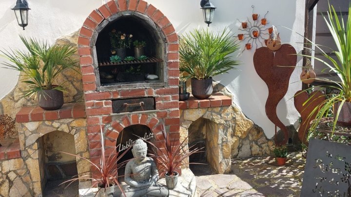 Freistehendes charmantes Einfamilienhaus - für die kleine Familie - in Großrosseln zu verkaufen