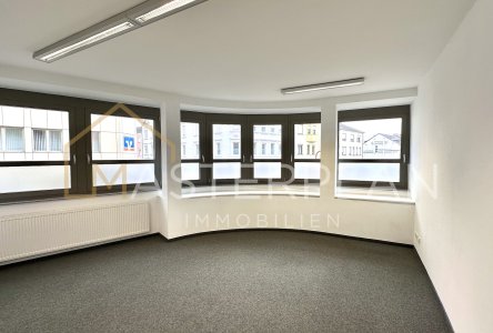 Büro 1