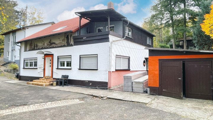 Charmantes, vermietetes 3-Familienhaus in idyllischer Waldrandlage