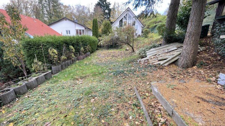 Charmantes, vermietetes 3-Familienhaus in idyllischer Waldrandlage