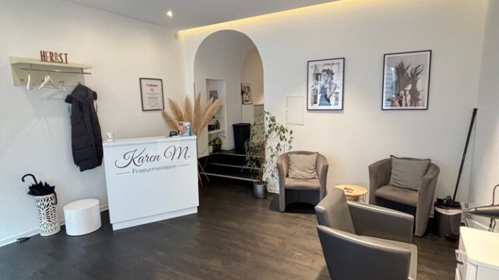 Langjährig etablierte Frisörfläche in zentraler Lage von Güdingen