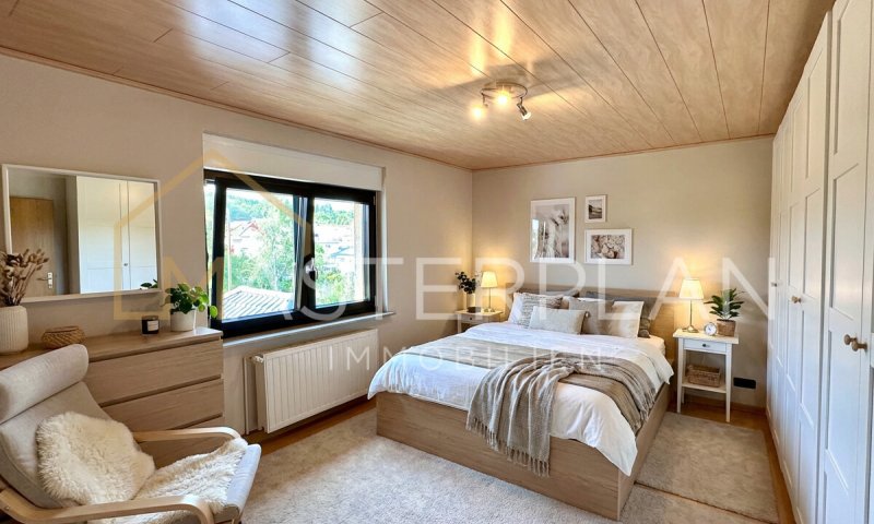 Charmantes Einfamilienhaus modernisiert & bezugsfertig