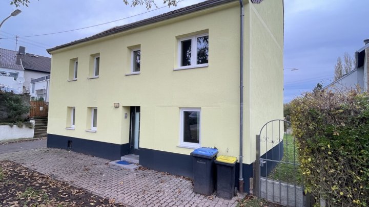 Hochwertig saniertes Einfamilienhaus in ruhiger und zentraler Lage