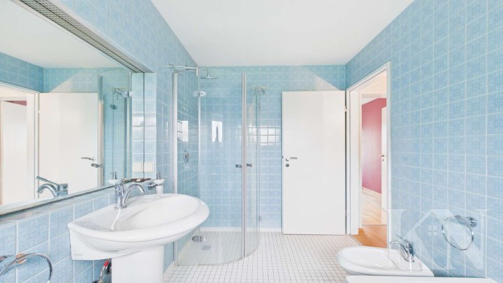 Familienfreundliche Doppelhaushälfte mit Garten, Keller und Ausbaumöglichkeit in Heusweiler!