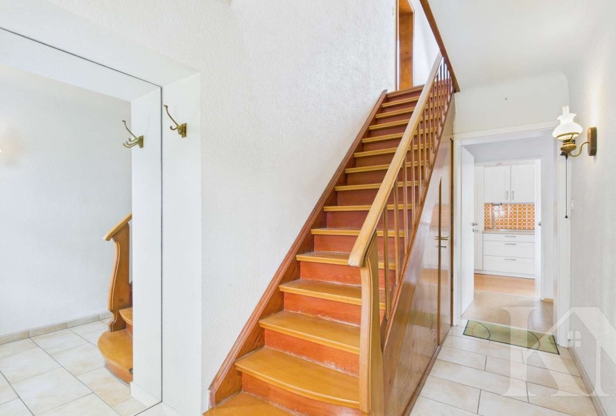 Eingangsbereich / Treppe