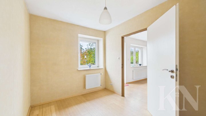 Familienfreundliche Doppelhaushälfte mit Garten, Keller und Ausbaumöglichkeit in Heusweiler!