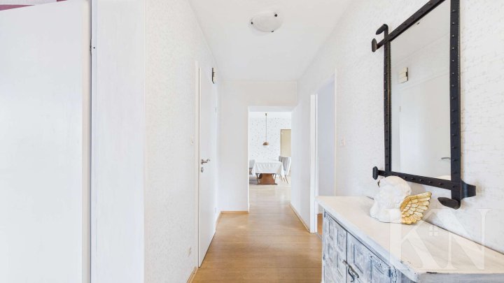 Familienfreundliche Doppelhaushälfte mit Garten, Keller und Ausbaumöglichkeit in Heusweiler!