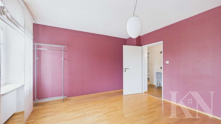 Familienfreundliche Doppelhaushälfte mit Garten, Keller und Ausbaumöglichkeit in Heusweiler!