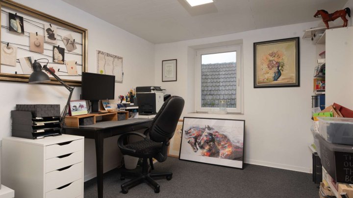 Für die kleine Familie sowie Paare - saniertes Reihenendhaus mit großem Garten in Lebach-Landsweiler