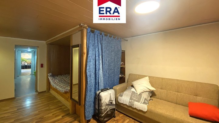 RESERVIERT- EINFAMILIENHAUS, NEBENSTRASSE IN COCHEREN/FR, NÄHE SAARBRÜCKEN