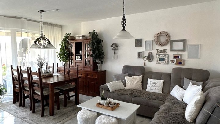 3-ZKB Wohnung mit Balkon in zentraler Lage