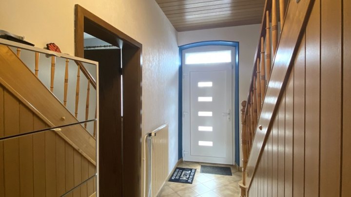 OHNE VERMITTLUNGSGEBÜHREN ! EINSEITIG ANGEBAUTES EINFAMILIENHAUS IN PETITE-ROSSELLE/FR, NÄHE SB