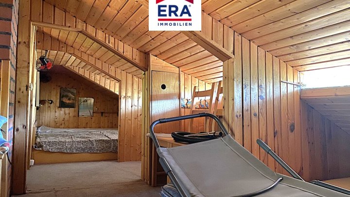 OHNE VERMITTLUNGSGEBÜHREN! FERIENHAUS MIT BOOTSHAUS UND BOOTSSTEG AM STOCKWEIHER/FR