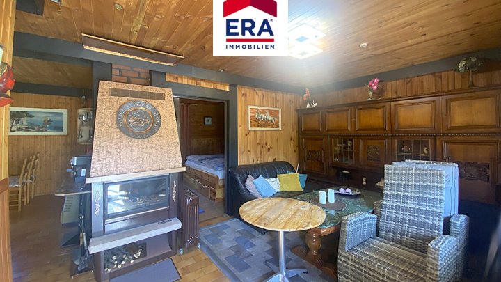 OHNE VERMITTLUNGSGEBÜHREN! FERIENHAUS MIT BOOTSHAUS UND BOOTSSTEG AM STOCKWEIHER/FR