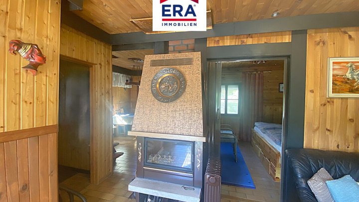 OHNE VERMITTLUNGSGEBÜHREN! FERIENHAUS MIT BOOTSHAUS UND BOOTSSTEG AM STOCKWEIHER/FR