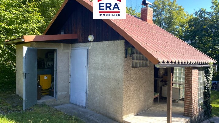 OHNE VERMITTLUNGSGEBÜHREN! FERIENHAUS MIT BOOTSHAUS UND BOOTSSTEG AM STOCKWEIHER/FR