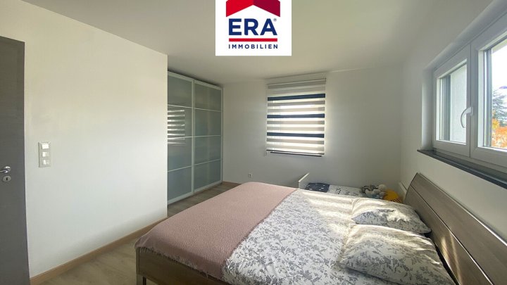 KEINE VERMITTLUNGSGEBÜHREN ! FREISTEHENDES EINFAMILIENHAUS IN RUHIGER LAGE VON FORBACH/FR, NÄHE SB