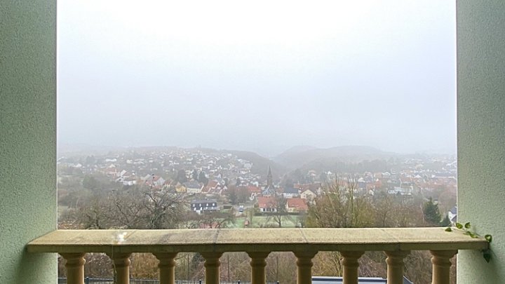 KEINE VERMITTLUNGSGEBÜHREN, EINFAMILIENHAUS MIT PANORAMABLICK IN OETING/FR, NÄHE SAARBRÜCKEN