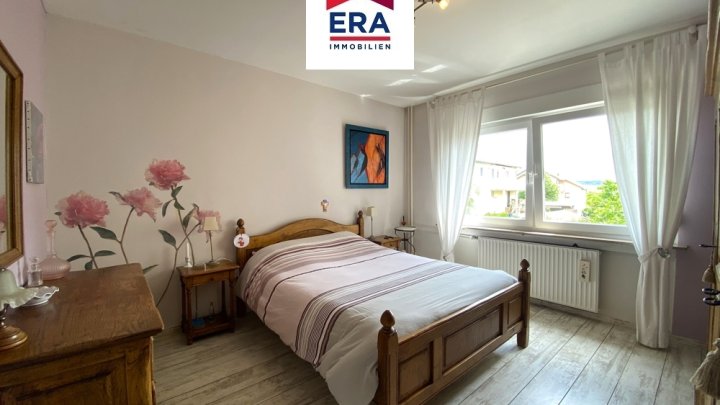 PROVISIONSFREI-VILLA MIT POOL IN RUHIGER LAGE, IN KERBACH/FR, NÄHE SAARBRÜCKEN