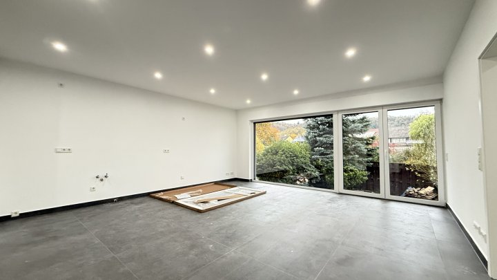 Erstbezug - Moderne Neubauwohnung mit Gartennutzung in Überherrn-Felsberg zu vermieten