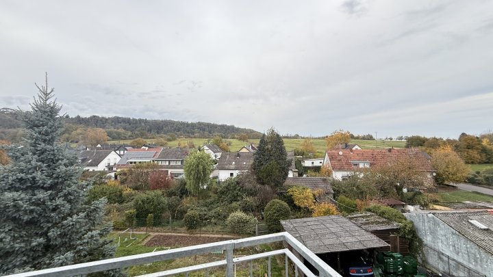 Erstbezug - Exklusive Neubauwohnung mit hohen Decken und Balkon in Überherrn-Felsberg zu vermieten