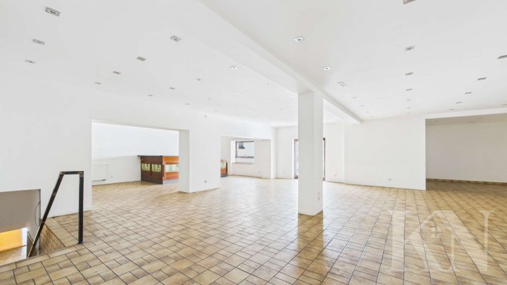 Ab 137m² bis 368m² Gewerbefläche in zentraler Lage von Bischmisheim!