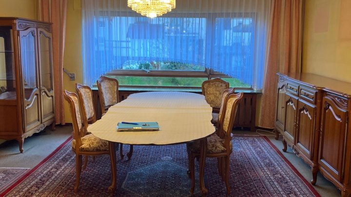 Wieder im Angebot!!!! Freistehendes 1-Familienhaus in zentraler Lage von Lebach zu verkaufen