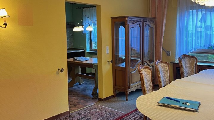 Wieder im Angebot!!!! Freistehendes 1-Familienhaus in zentraler Lage von Lebach zu verkaufen