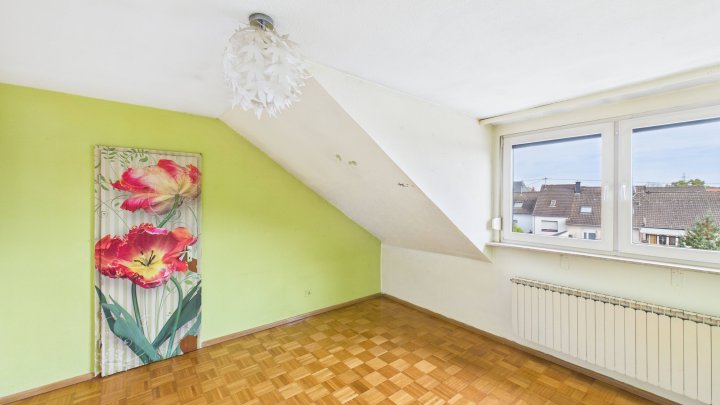 Vielseitige Wohn- und Gewerbeimmobilie in Saarlouis-Lisdorf