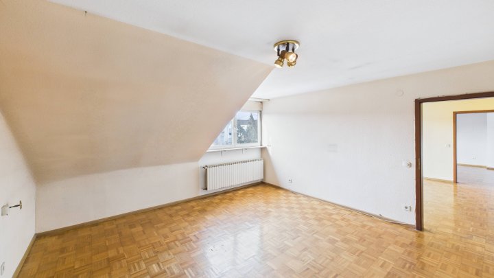 Vielseitige Wohn- und Gewerbeimmobilie in Saarlouis-Lisdorf