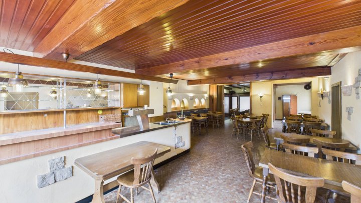 Vielseitige Wohn- und Gewerbeimmobilie in Saarlouis-Lisdorf