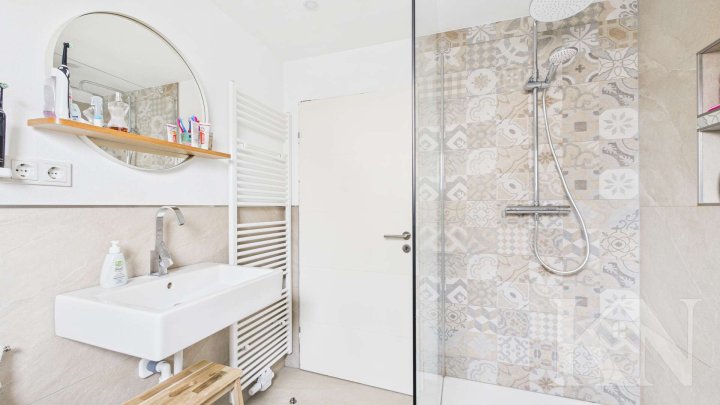 Attraktive, familienfreundliche Eigentumswohnung mit separatem Eingang und Gartenidylle!