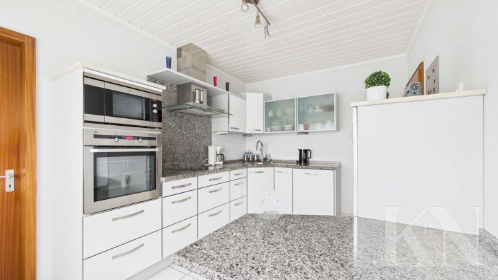 Großzügiges Einfamilienhaus mit Terrasse, Garten und Wohnen auf einer Ebene in Saarlouis-Steinrausch