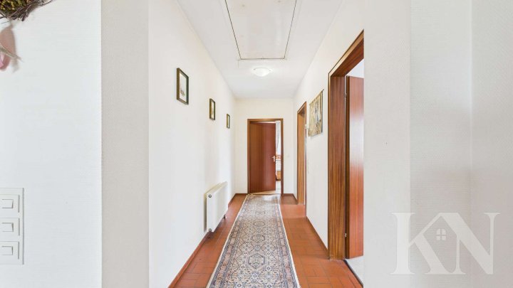 Großzügiges Einfamilienhaus mit Terrasse, Garten und Wohnen auf einer Ebene in Saarlouis-Steinrausch