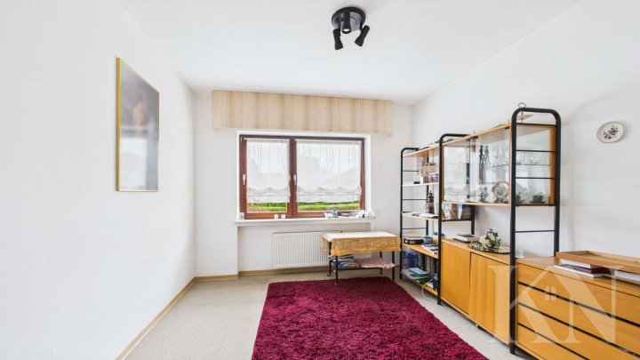 Großzügiges Einfamilienhaus mit Terrasse, Garten und Wohnen auf einer Ebene in Saarlouis-Steinrausch