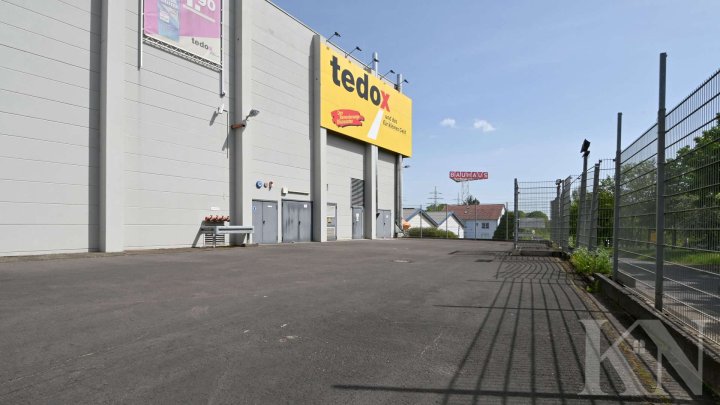 1.050 m² Lagerfläche mit perfekter Anbindung