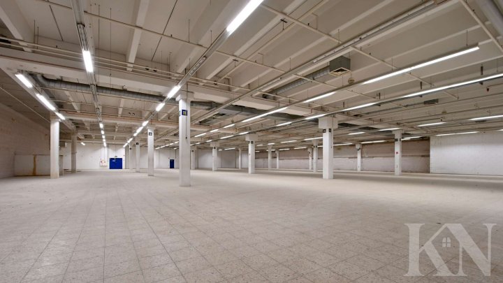 1.050 m² Lagerfläche mit perfekter Anbindung