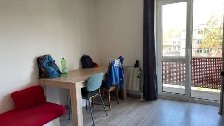 1-Zimmer-Apartment mit Balkon und Stellplatz in Homburg
