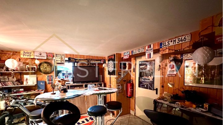 2-3 Familienhaus, Flexibilität & Gartenidylle