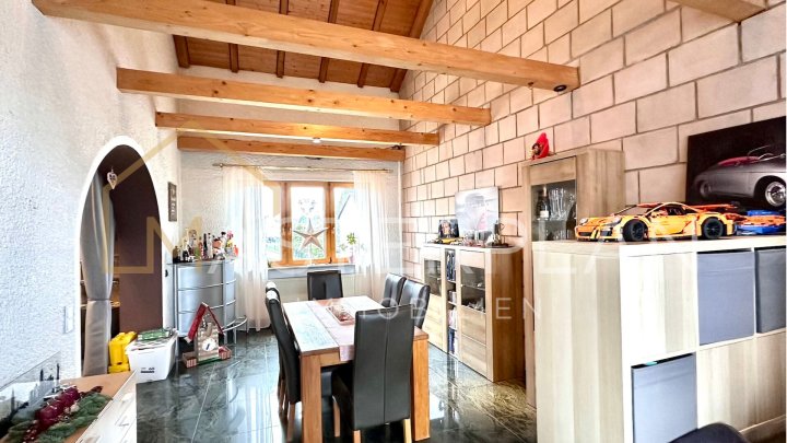 2-3 Familienhaus, Flexibilität & Gartenidylle