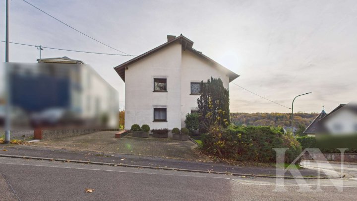 Großzügige 4-Zimmer-Mietwohnung mit Balkon und Weitblick in Völklingen-Ludweiler!